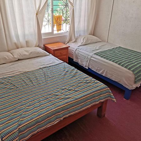 Casa Lao Centro Hotel Zihuatanejo Bagian luar foto