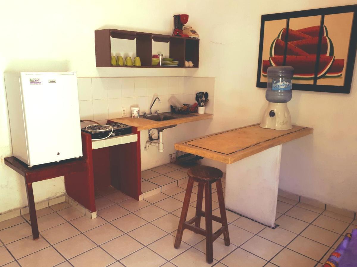 Casa Lao Centro Hotel Zihuatanejo Bagian luar foto
