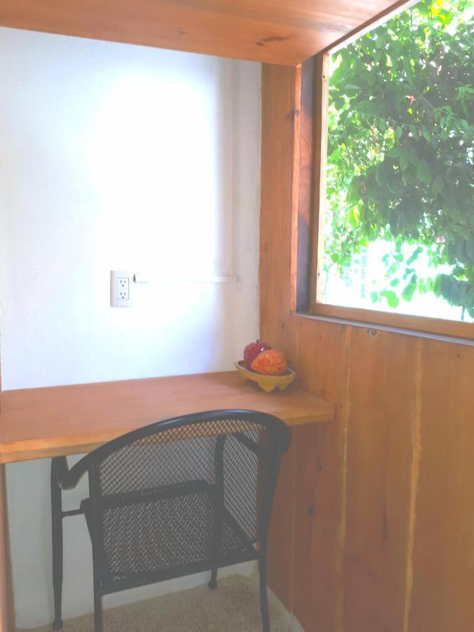 Casa Lao Centro Hotel Zihuatanejo Bagian luar foto